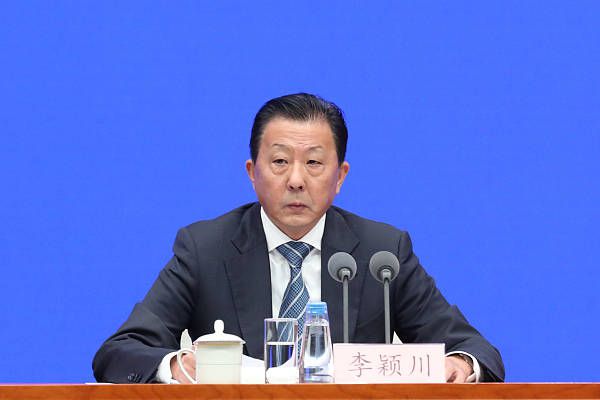 av电影免费在线
