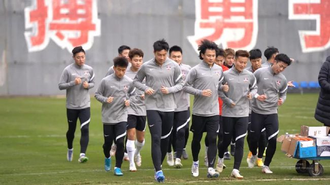 突袭2暴徒国语免费版在线观看
