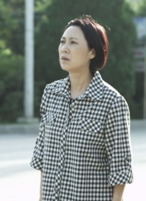 含紧一点h边做边走女男视频